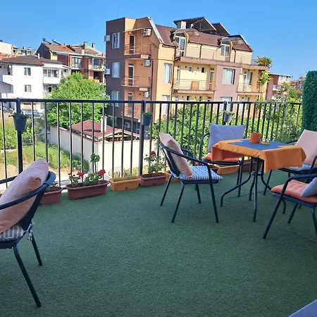 July's Gasthof Primorsko