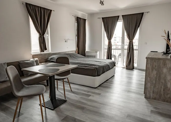 July's Casa de hóspedes Primorsko